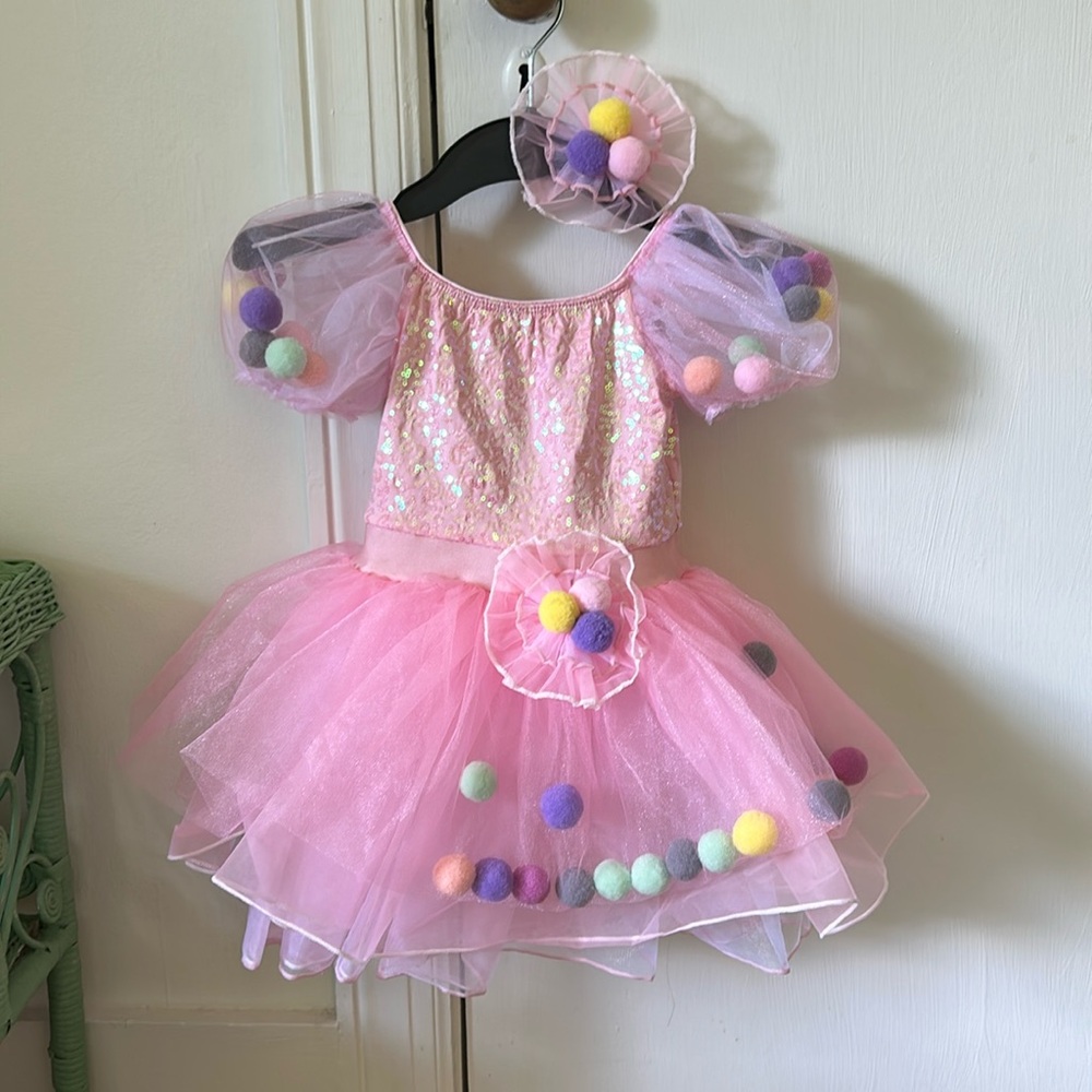 Revolution dance how sweet it is costume